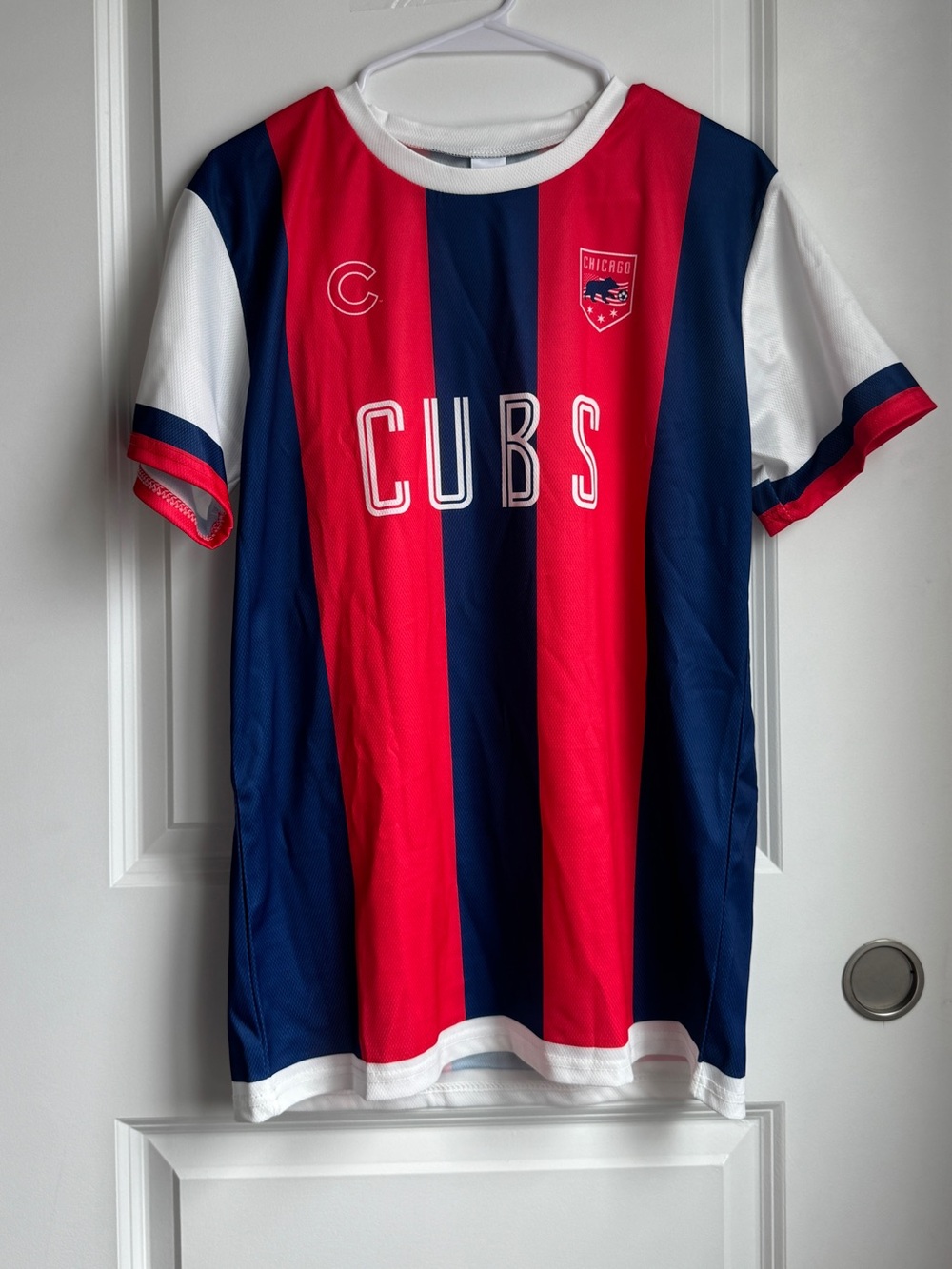 Chicago Cubs special edition soccer jersey size M